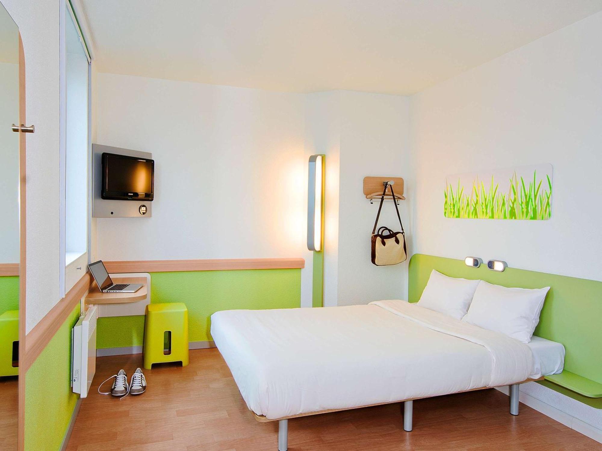 Ibis Budget Givet Εξωτερικό φωτογραφία