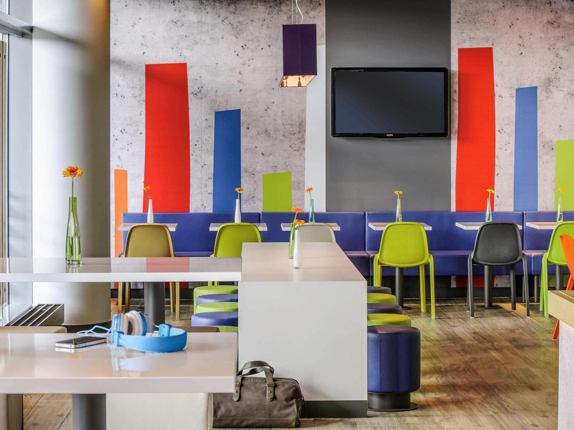 Ibis Budget Givet Εξωτερικό φωτογραφία